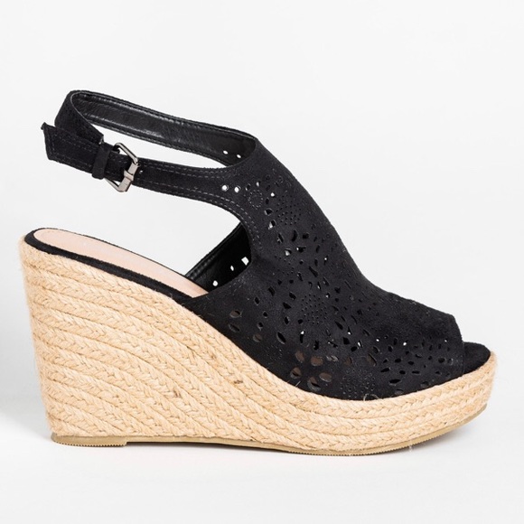 New black wedges - Picture 2 of 5